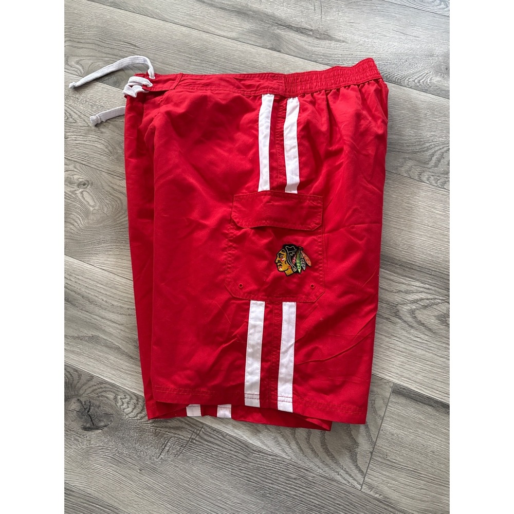 NHL Chicago Blackhawks Board Shorts Mens XL Red White Striped Swim Trunks Mesh‎
